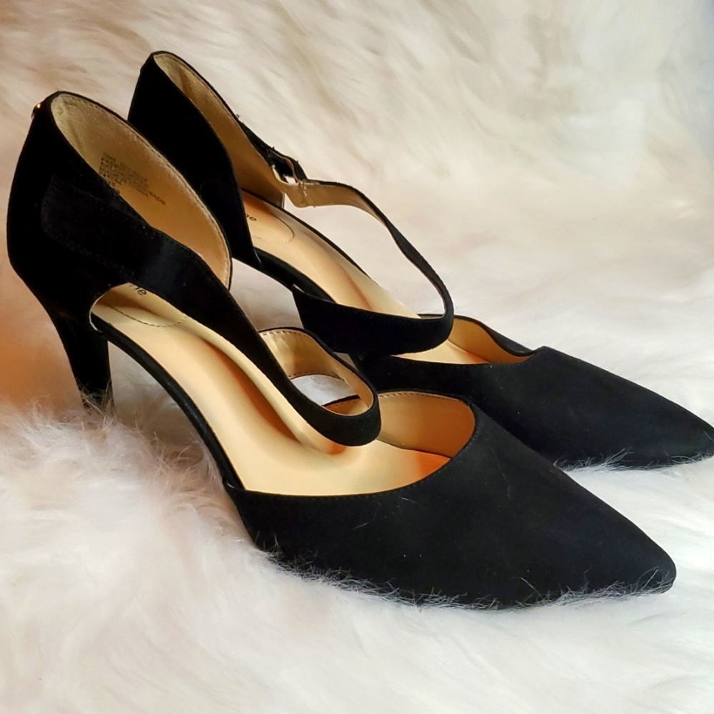 Liz Claiborne Sexy Pumps with Crossover Strap